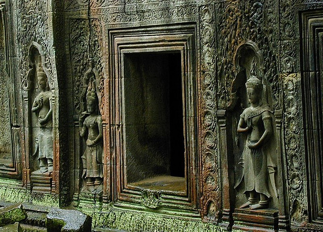塔普罗姆雕像和墙-吴哥窟旅游博客-阿特拉斯暗箱